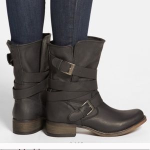 Steve Madden Boots